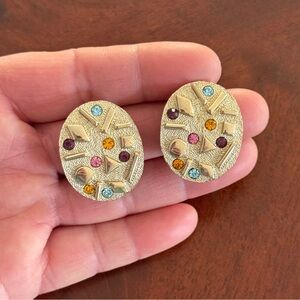 Vintage Sarah Coventry Sultana Confetti Gold Tone Multicolor Rhinestone Earrings
